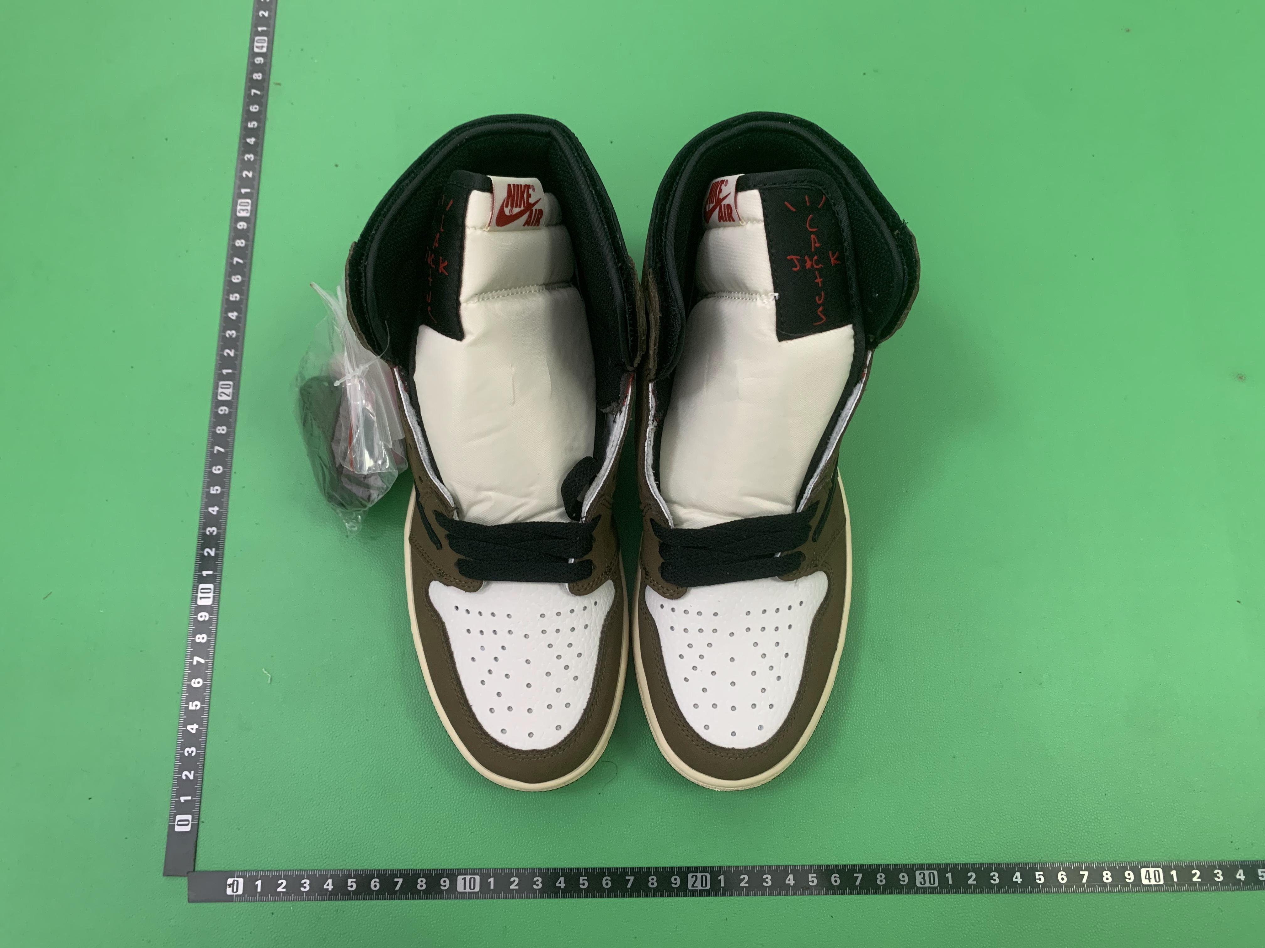 BF batch Jordan 1 Travis Scott -1