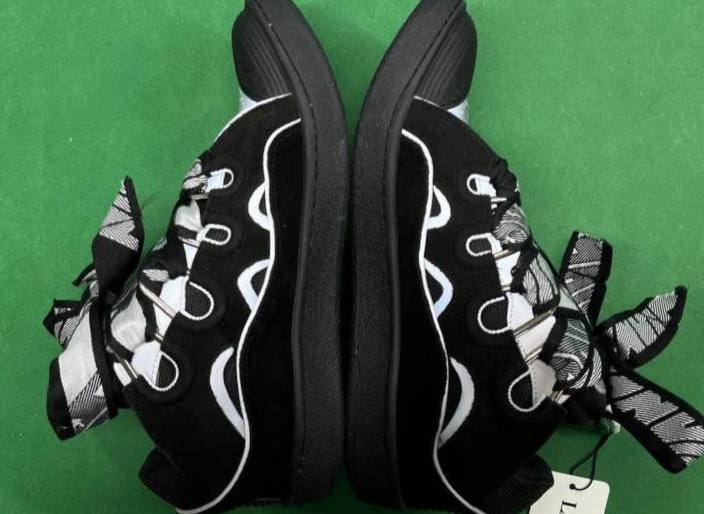 BF Batch  Lanvin Leather Curb -1