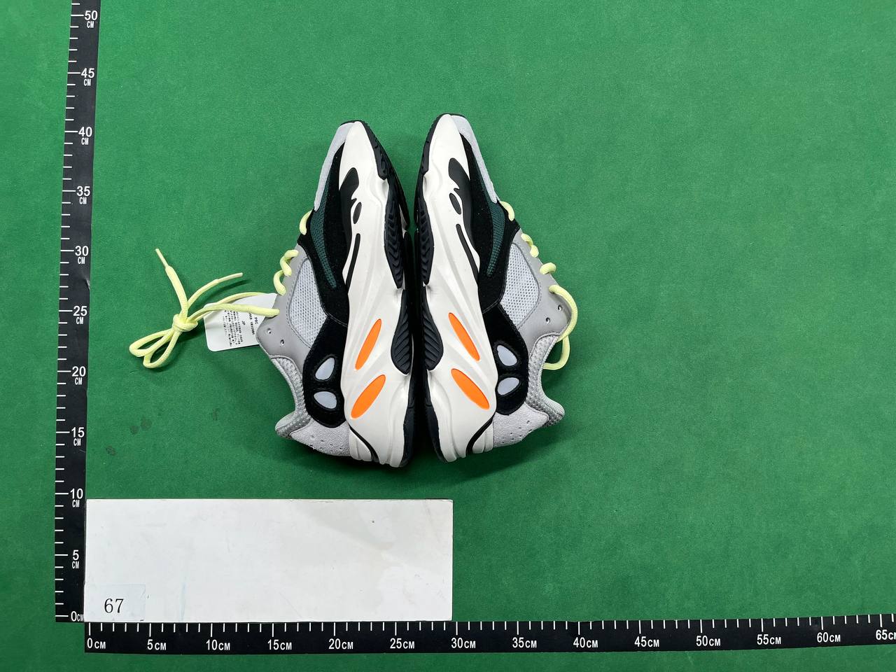 LW  Batch  adidas Yeezy Boost 700 -6