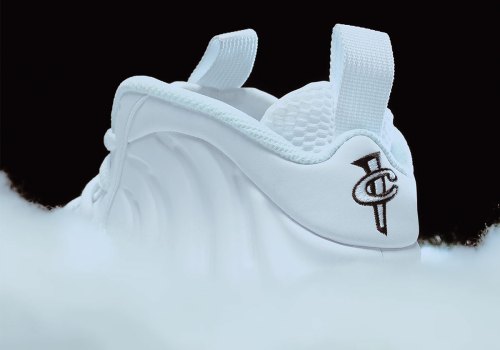 The White Nike Air Foamposite One Drops Tomorrow(pic3) The White Nike Air Foamposite One Drops Tomorrow(pic3)
