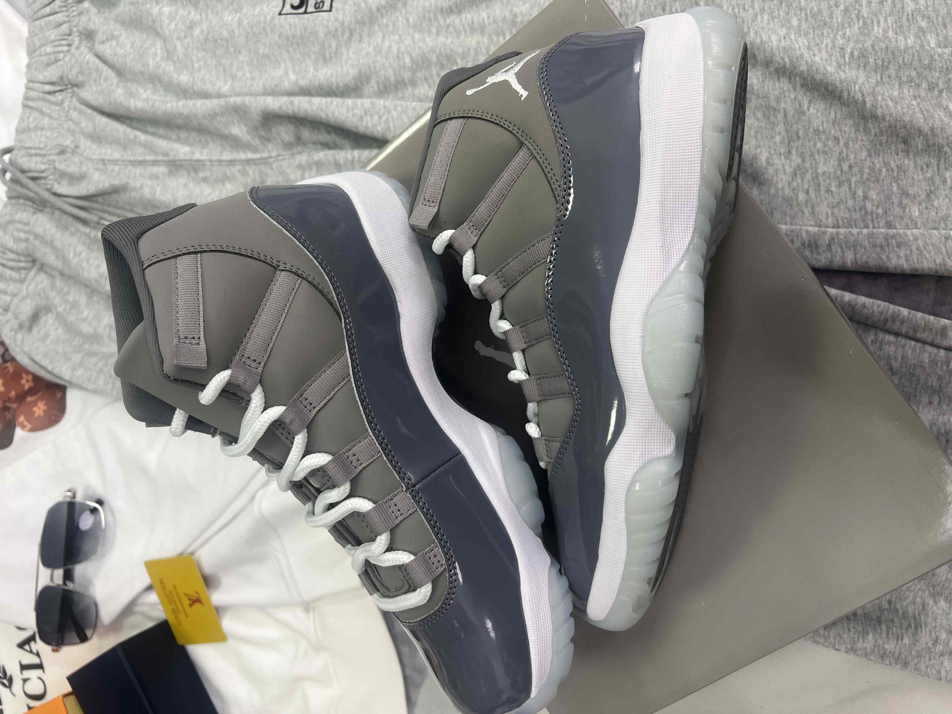 1 (2)_compressed.jpg